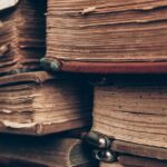 Jak Funguje Symbolismus v Literatuře: Odhalte Skryté Příběhy
